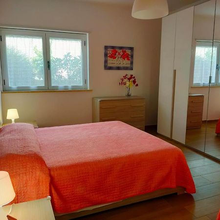 Villino Maria Pia, Appartamento In Villino In Centro Storico LʼAquila Eksteriør bilde