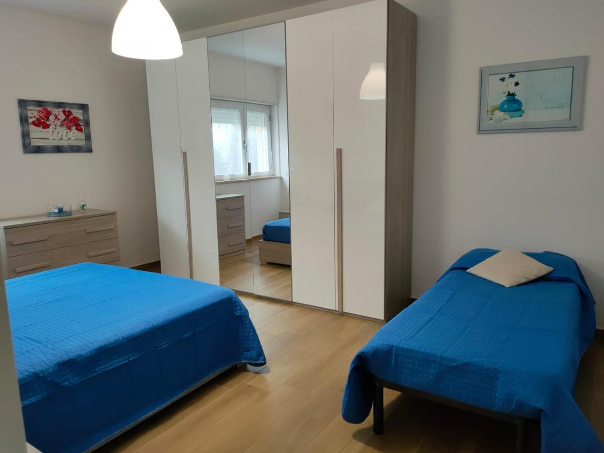 Villino Maria Pia, Appartamento In Villino In Centro Storico LʼAquila Eksteriør bilde